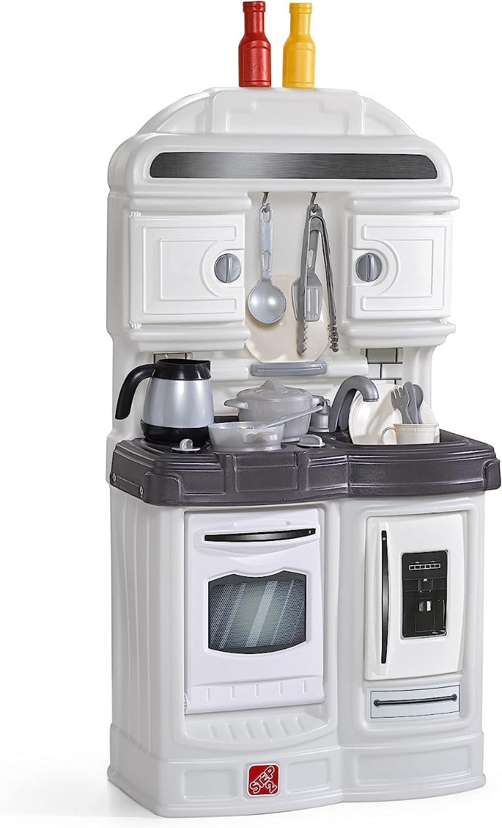 Step2 Quaint Kitchen for Kids