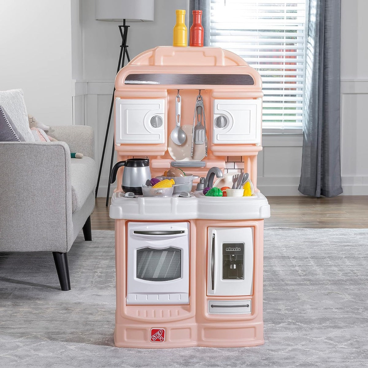 Step2 Picturesque Pink Kitchen