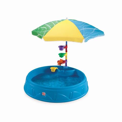 Pool with umbrella and accessories