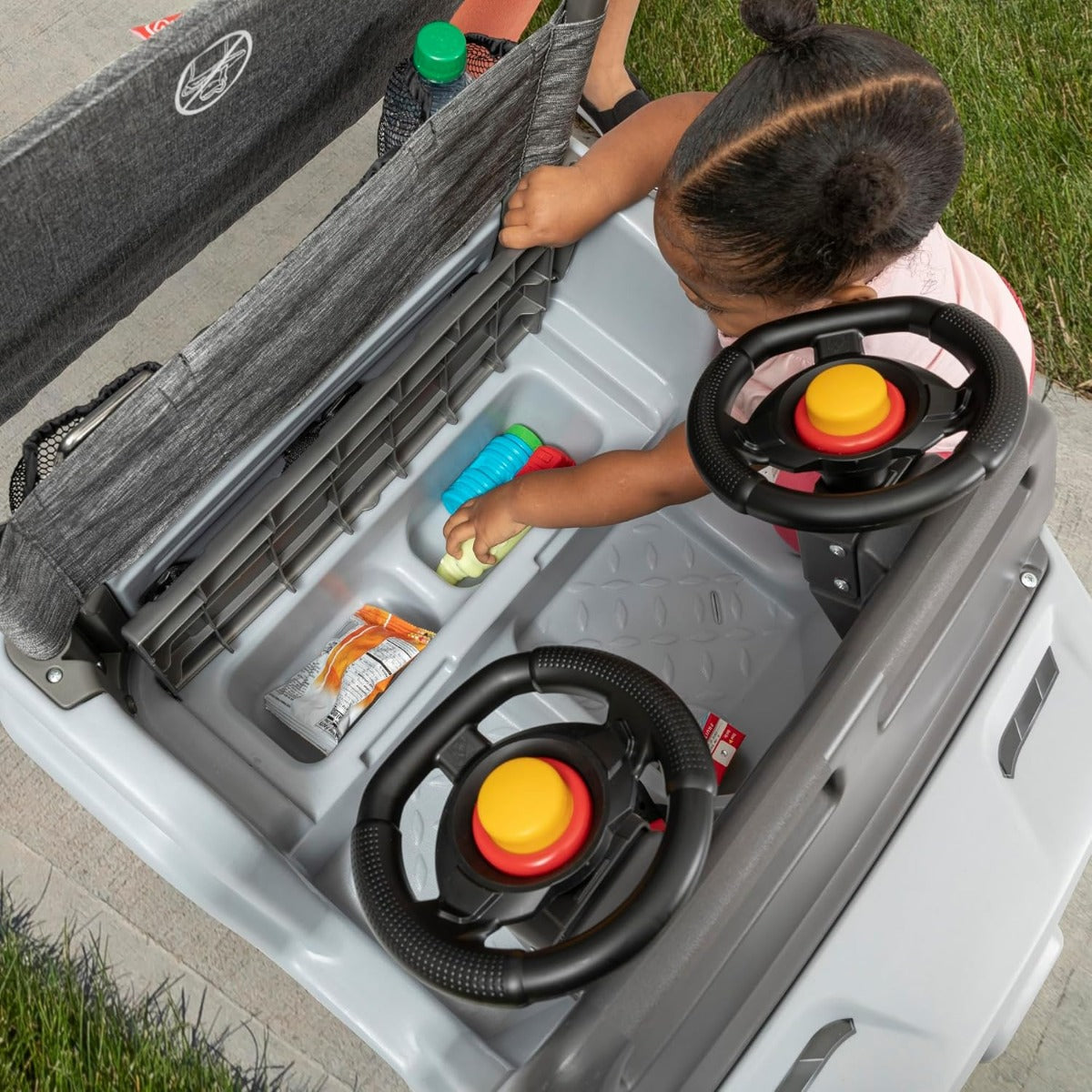 Step2 SUV side by side, two-seat kids car with canopy