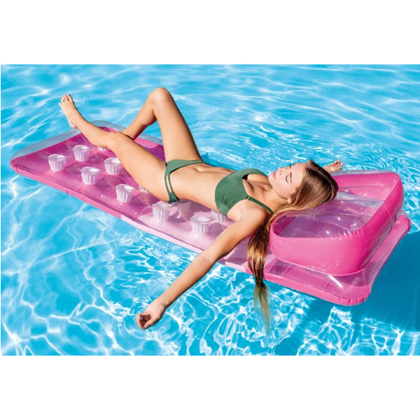 Inflatable mattress for swimming pool