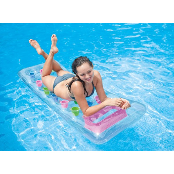 Inflatable mattress for swimming pool