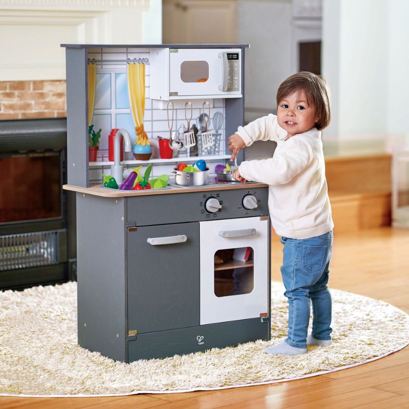 Kitchen with Hape lights