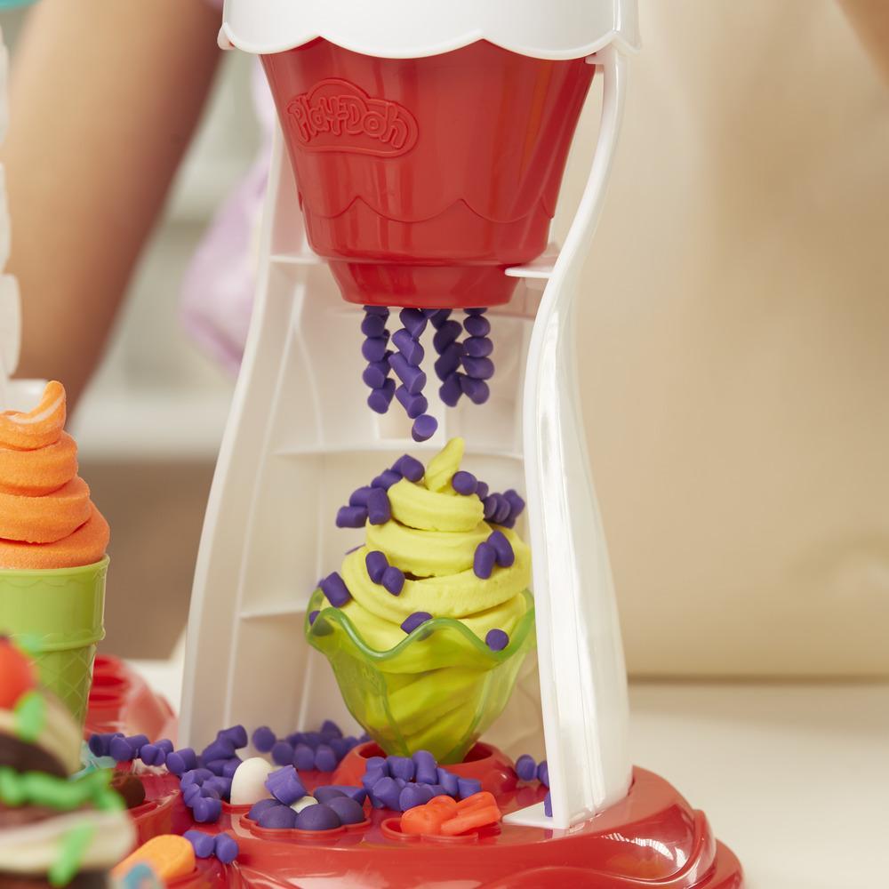 Super Ice Cream Machine - Play-Doh